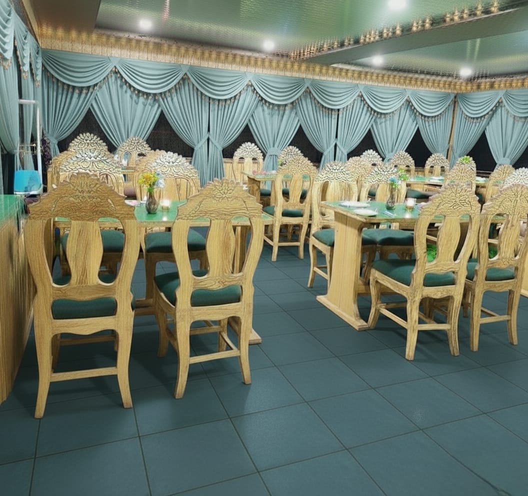 Fine dine decor